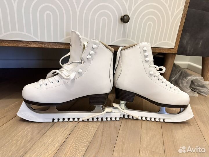 Коньки фигурные Nordway Alice 37