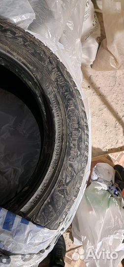 Резина зимняя 235/55/17