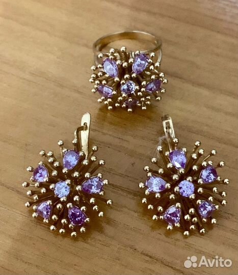 Золотые серьги 585 пробы