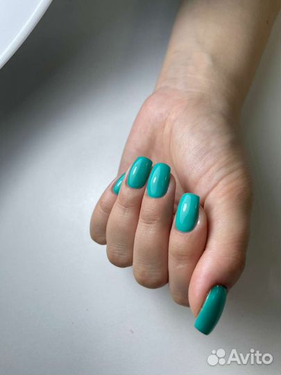 Маникюр и педикюр