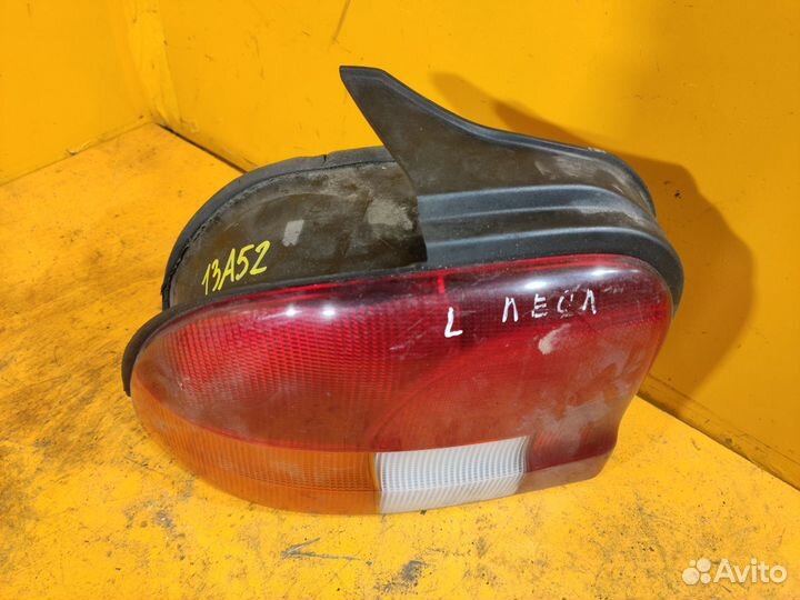 Фонарь задний левый для Dodge Neon