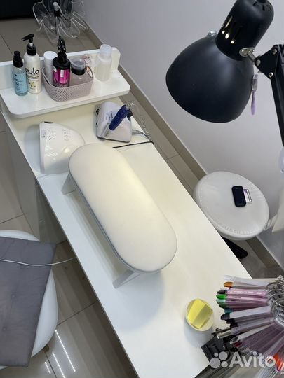 Стол для маникюра