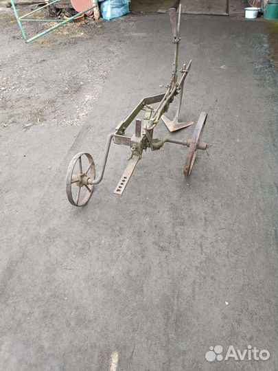 Конный плуг