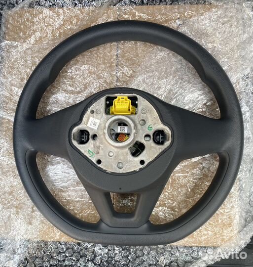 Продам руль на Volkswagen Polo Liftback