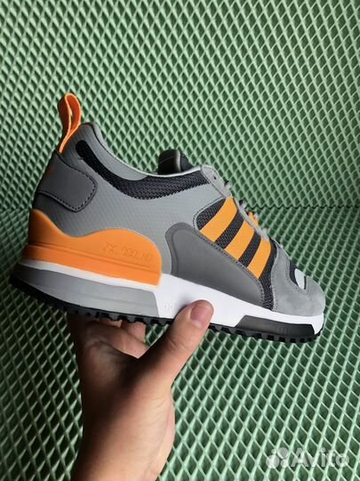 Кроссовки adidas zx700 hd grey yellow 41-45