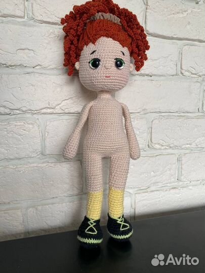 Вязаная кукла