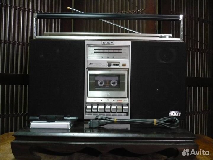 Sony CFS-V8 Zilba'p кассетная магнитола