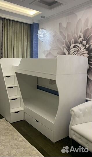 Двухъярусная кровать 80х180