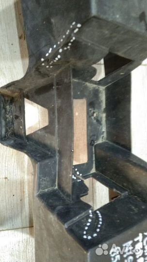 Усилитель заднего бампера Nissan Terrano