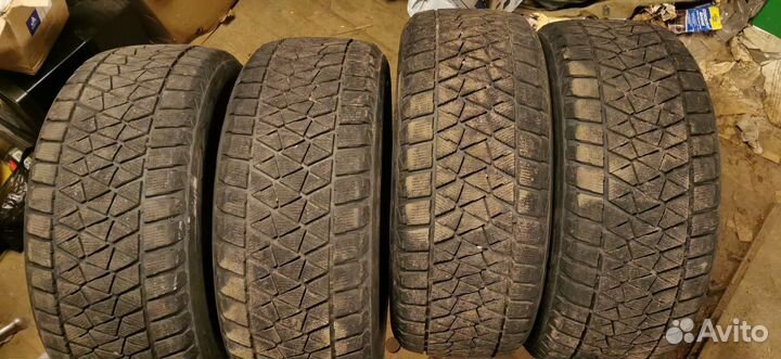 Bridgestone Blizzak DM-V2 255/55 R18 109T