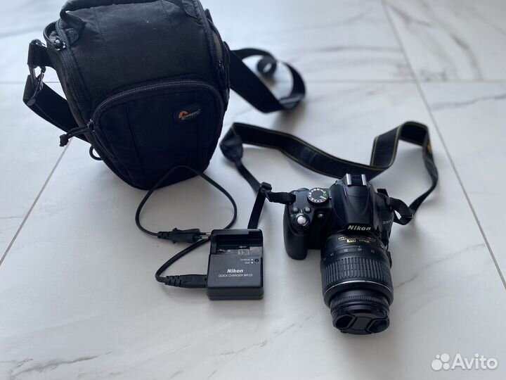 Зеркальный фотоаппарат nikon d3000
