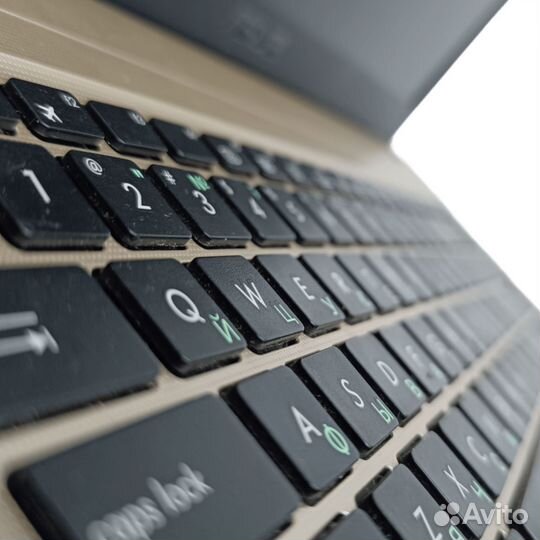 Ноутбук asus X540NA Intel(4ядра) /4GB/SSD256/win10