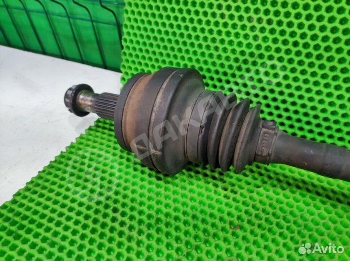 Привод задний левый Mercedes-Benz E W211