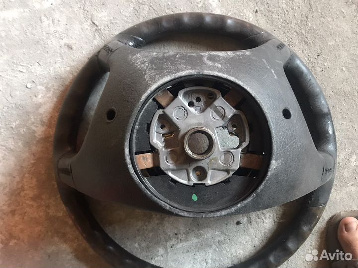 Руль от mercedes W140