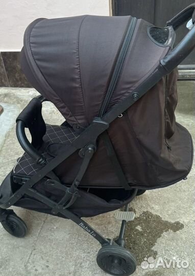 Детская прогулочная коляска