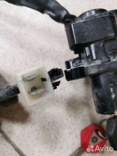 Замок зажигания с ключом Yamaha FZ8