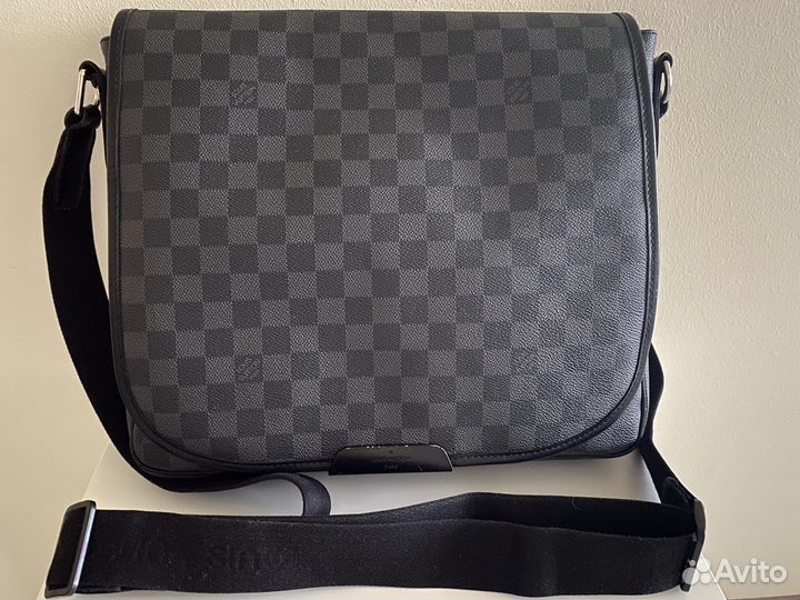 Louis Vuitton оригинал сумка мужская б/у