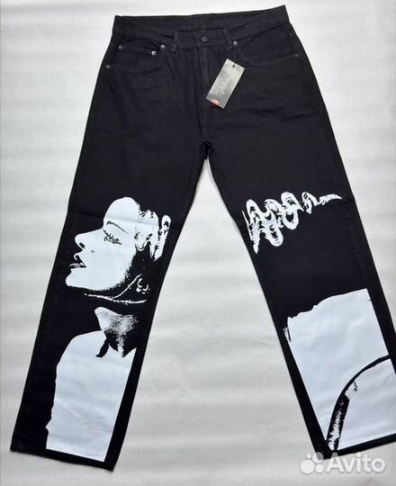 Джинсы levis x universal monsters