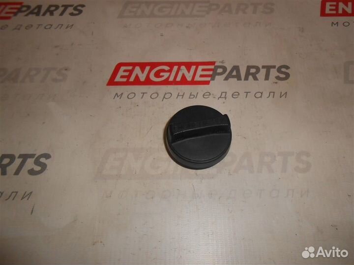 Крышка маслозаливной горловины Toyota Vitz KSP90