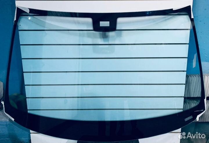 Стекло лобовое на Mercedes w211 211