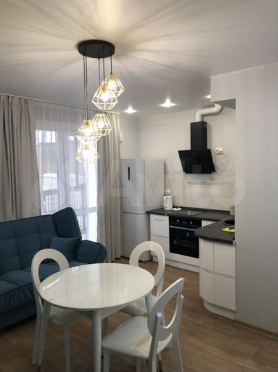 1-к. квартира, 42 м², 13/18 эт.