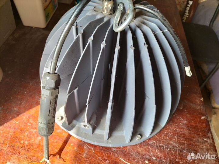 Светодиодный светильник промышленный