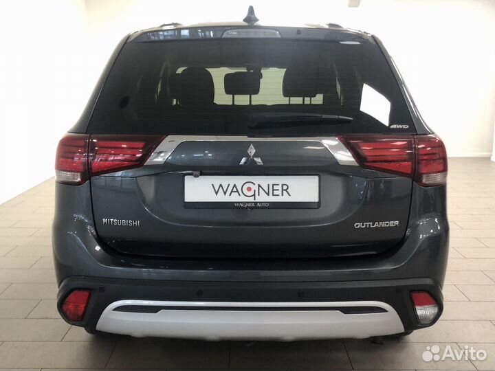Mitsubishi Outlander 2.0 CVT, 2019, 89 895 км