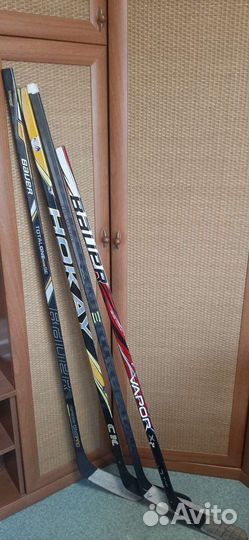 Клюшка хоккейная