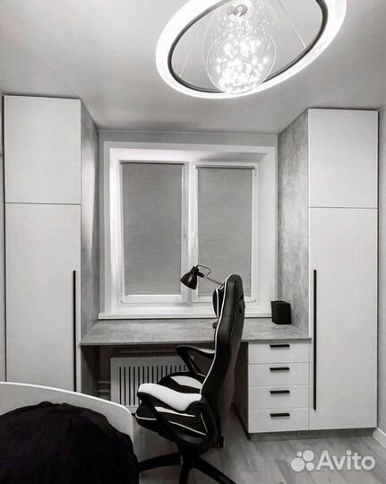 Детская зона у окна