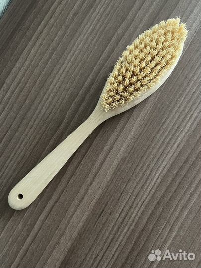 Массажная щетка для тела