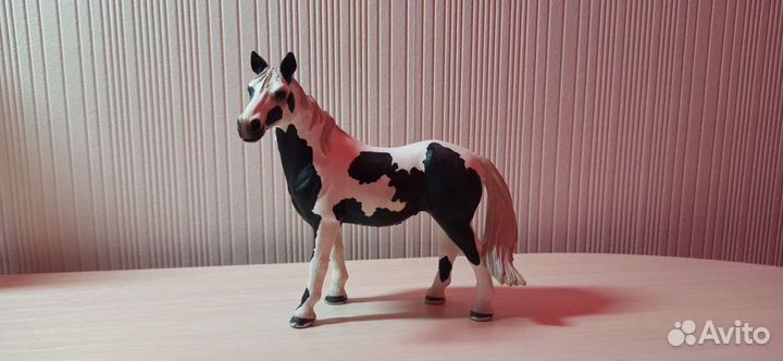 Schleich, пинто