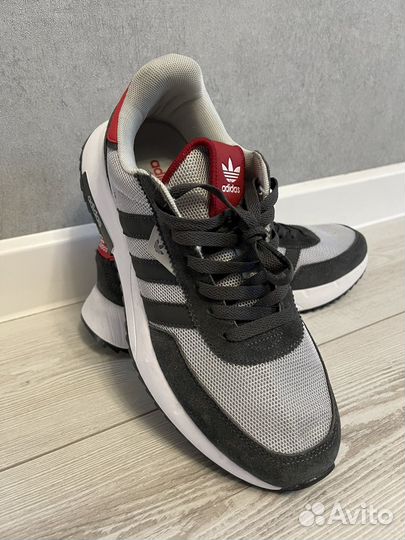 Кроссовки мужские