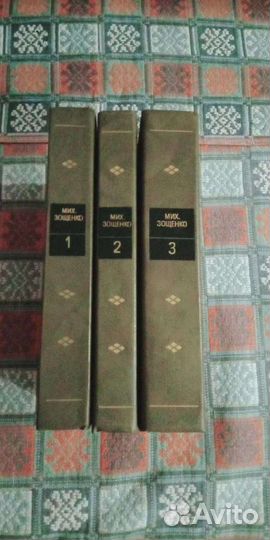 Книги в ассортименте