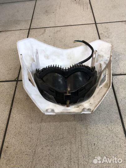 Пластик фары с фарой Progasi Smart 150