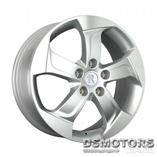 Диски Honda MI120 6.5/17 5x114.3 ET46 d67.1 SF