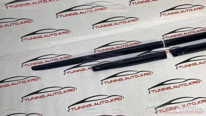 Молдинги дверей Toyota Land Cruiser Prado 150 O620