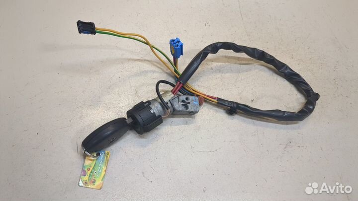 Замок зажигания Citroen C5, 2004