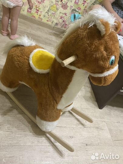 Лошадь качалка