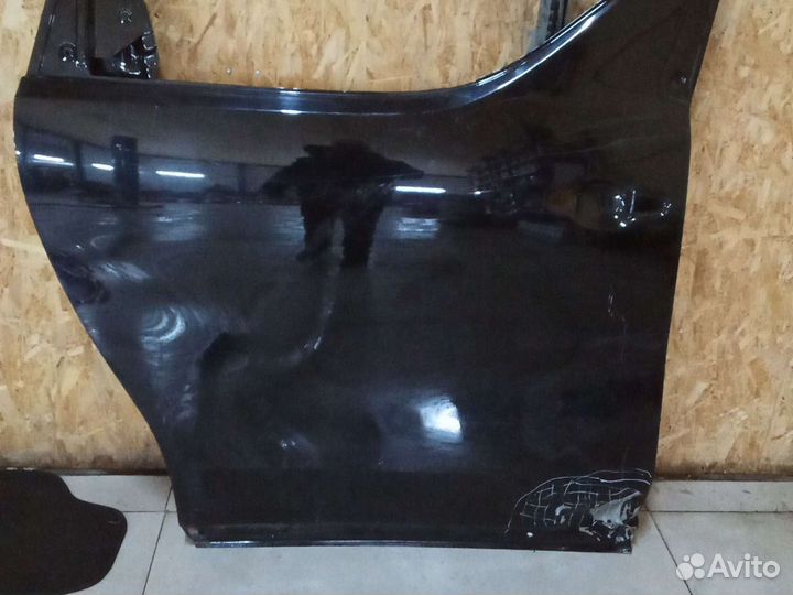 Дверь задняя правая Toyota Alphard 3 2015