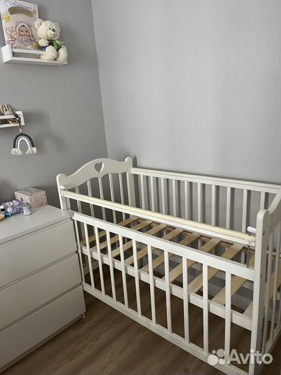 Детская кроватка