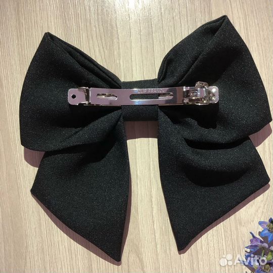 Бант для волос на заколке
