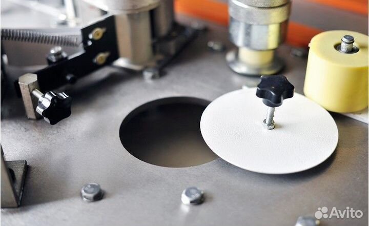 Кромкооблицовочный криволинейный станок MXH-F350A