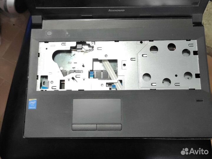 Lenovo b50-30 корпус
