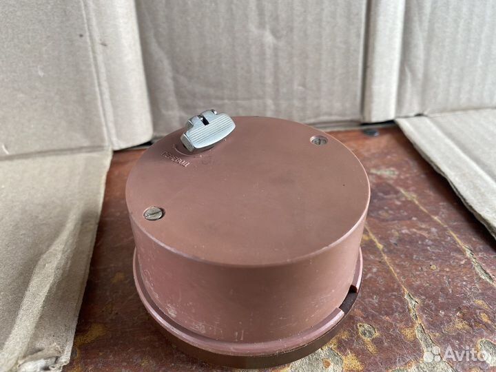 Часы молния настольные СССР не рабочие