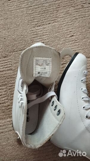 Коньки фигурные (Nikole) 35 размер для девочки