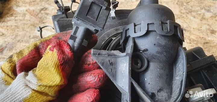 Коллектор впускной Opel Astra J 2010-2017