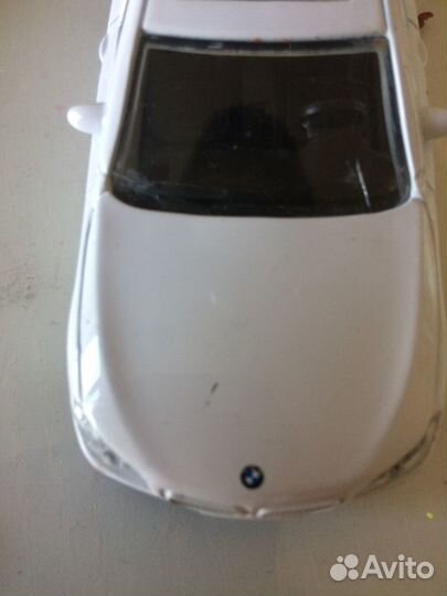 Машинка BMW 750 LI