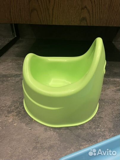 Детский горшок chicco + полочка в ванну для игр