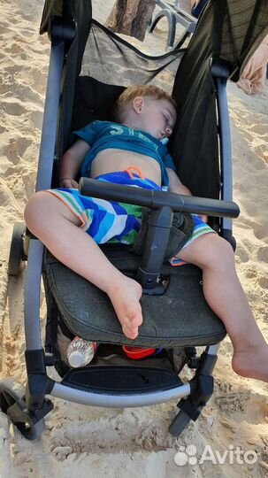 Коляска Oyster Atom