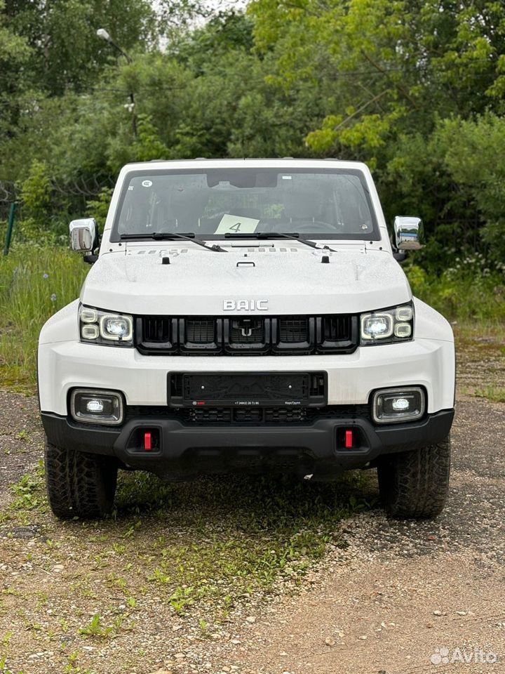 BAIC BJ40 2.0 AT, 2024